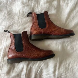 Doc Martens Chelsea boots